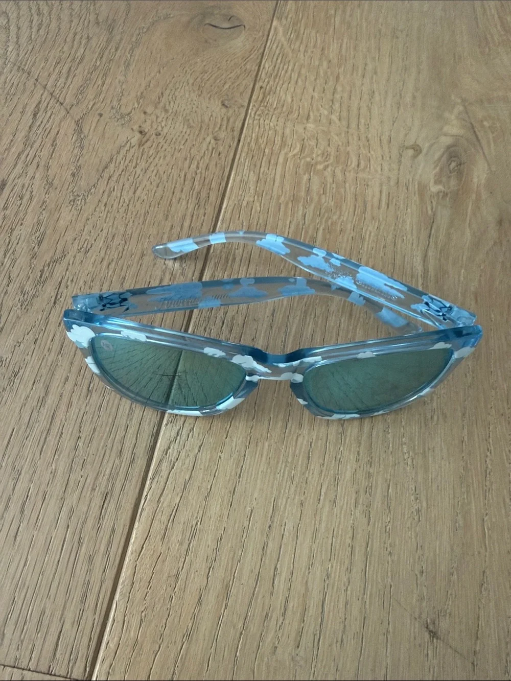 Kids Blue Floral Pattern Sunglasses - Brand Unspecified